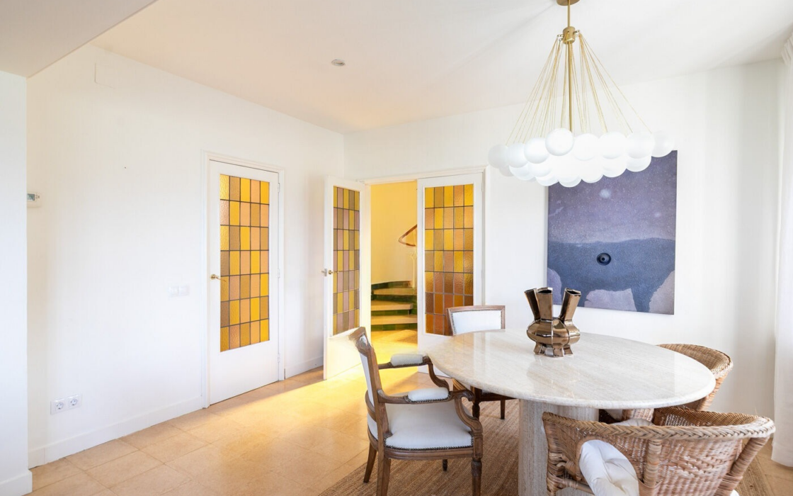 Ексклюзивний будинок в Ла Флоресте з терасами та панорамним видом