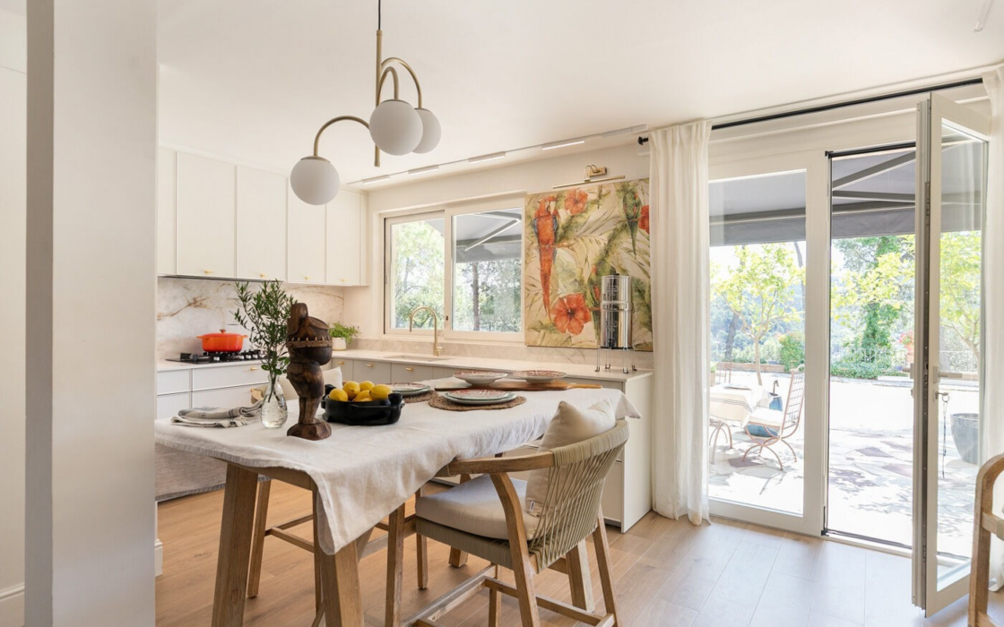 Ексклюзивний будинок в Ла Флоресте з терасами та панорамним видом