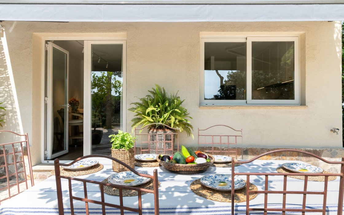 Ексклюзивний будинок в Ла Флоресте з терасами та панорамним видом