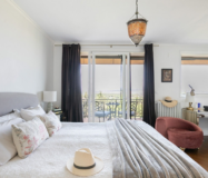 Ексклюзивний будинок в Ла Флоресте з терасами та панорамним видом