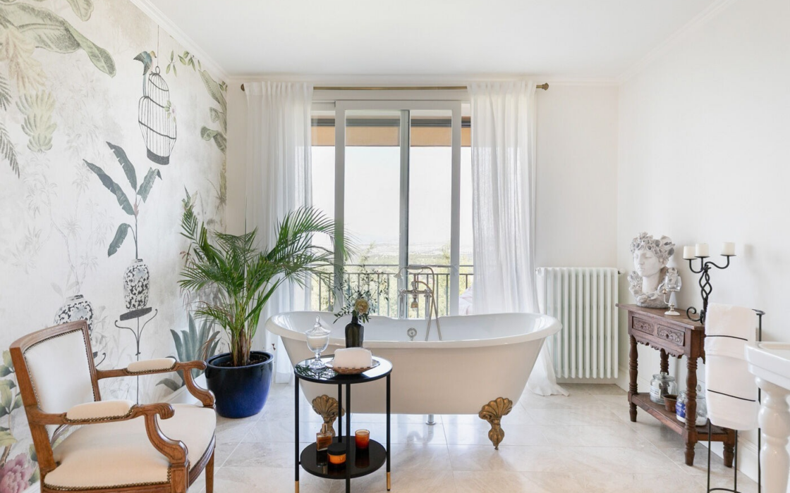 Ексклюзивний будинок в Ла Флоресте з терасами та панорамним видом