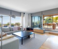 Ексклюзивний пентхаус з терасами в Барселоні 160 кв.м