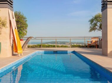 Эксклюзивный пентхаус с террасами в Барселоне 160 кв.м