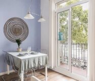 Отремонтированная квартира в Барселоне у моря, 2 комнаты