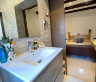 Квартира 60 кв.м з терасою в центрі Барселони