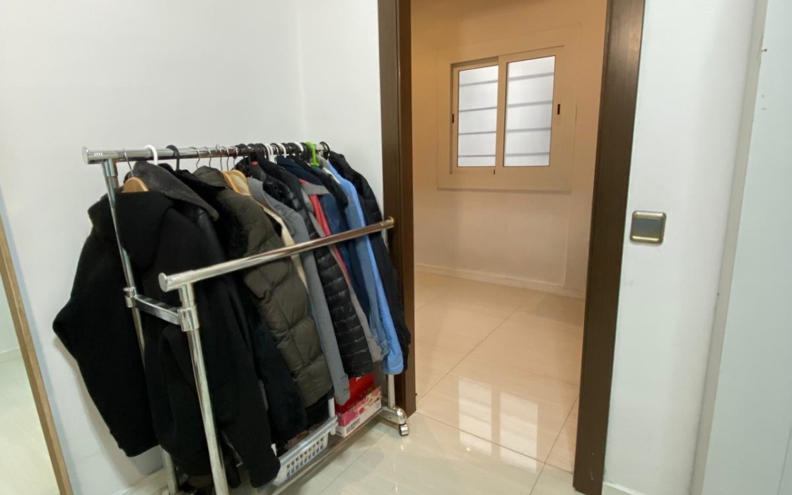 Квартира 60 кв.м з терасою в центрі Барселони