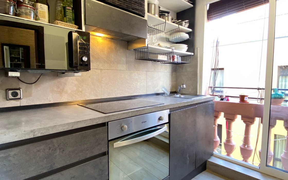 Квартира 60 кв.м з терасою в центрі Барселони