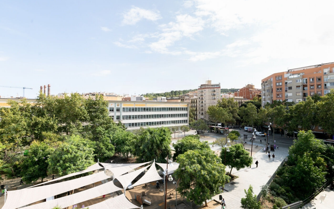 Квартира 50 кв.м з балконом в центрі Барселони