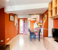 Квартира 50 кв.м з балконом в центрі Барселони