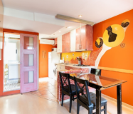 Квартира 50 кв.м з балконом в центрі Барселони