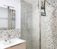 Квартира 50 кв.м з балконом в центрі Барселони