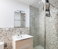 Квартира 50 кв.м з балконом в центрі Барселони