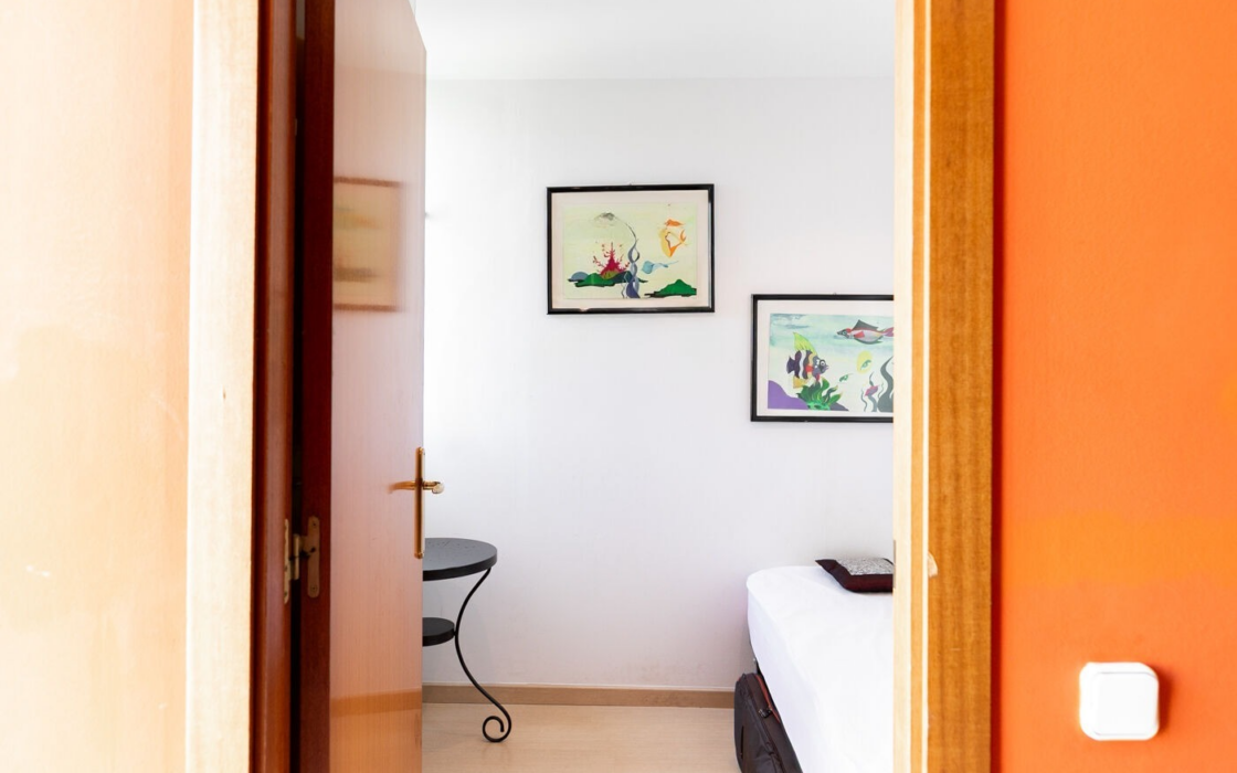 Квартира 50 кв.м з балконом в центрі Барселони