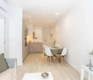 Сучасна квартира 54 кв.м в центрі Барселони з ремонтом