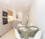 Сучасна квартира 54 кв.м в центрі Барселони з ремонтом