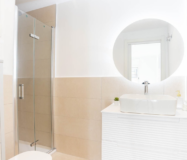 Сучасна квартира 54 кв.м в центрі Барселони з ремонтом