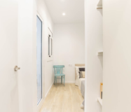 Сучасна квартира 54 кв.м в центрі Барселони з ремонтом