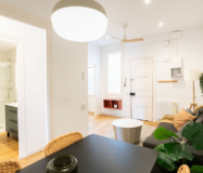 Квартира 71 кв.м в Барселоні у музею MACBA з ванною