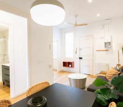 Квартира 71 кв.м в Барселоні у музею MACBA з ванною