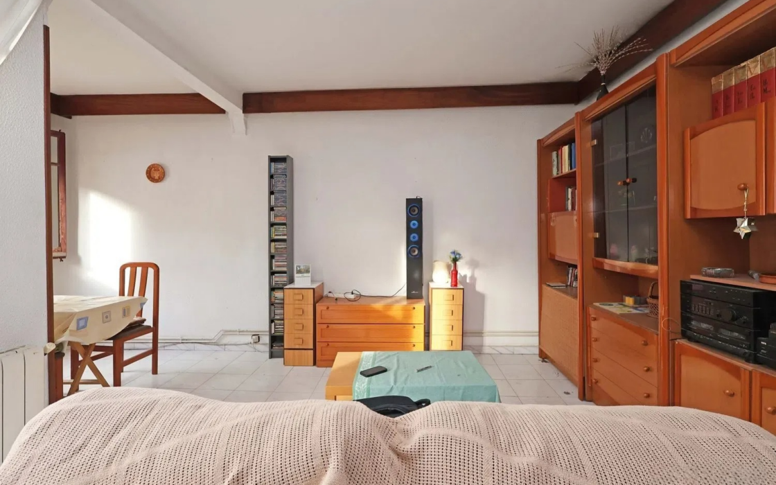 Квартира в Побле-Сек, 90 кв.м, з потенціалом реновації