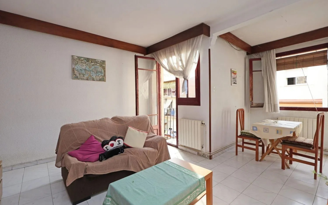 Квартира в Побле-Сек, 90 кв.м, з потенціалом реновації