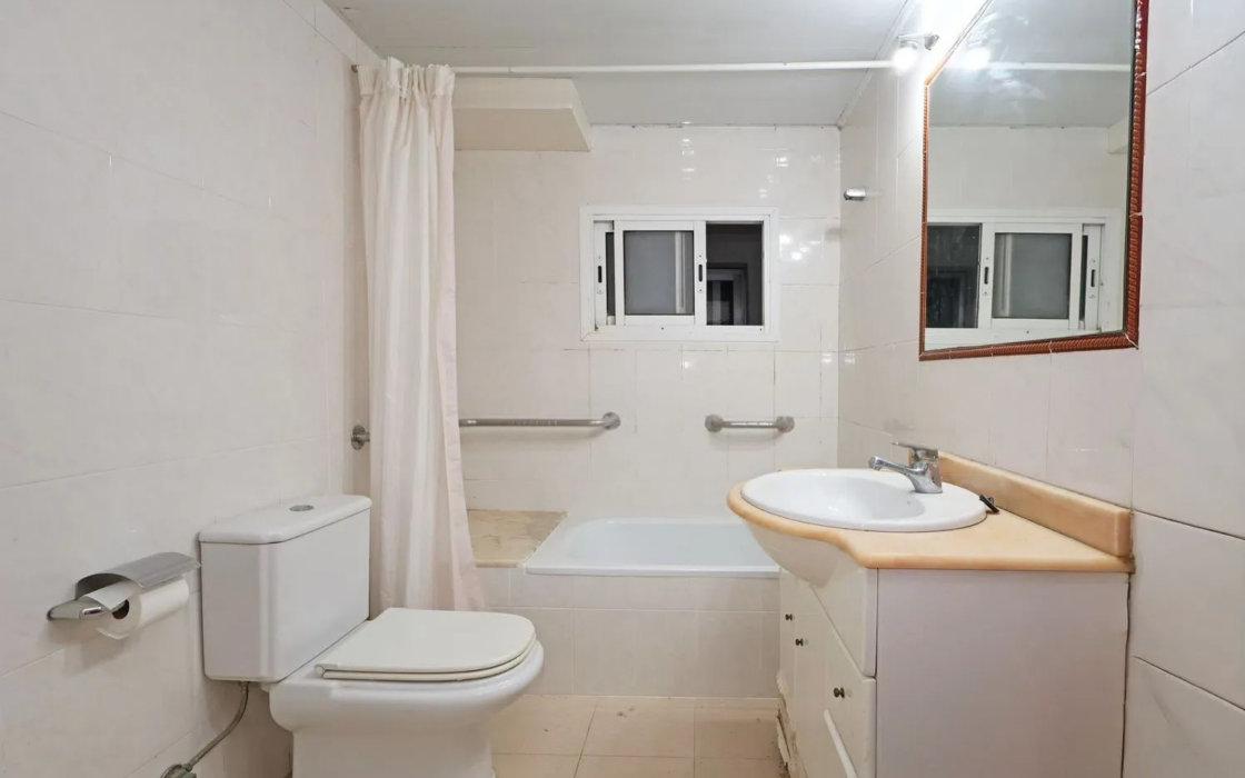 Квартира в Побле-Сек, 90 кв.м, з потенціалом реновації