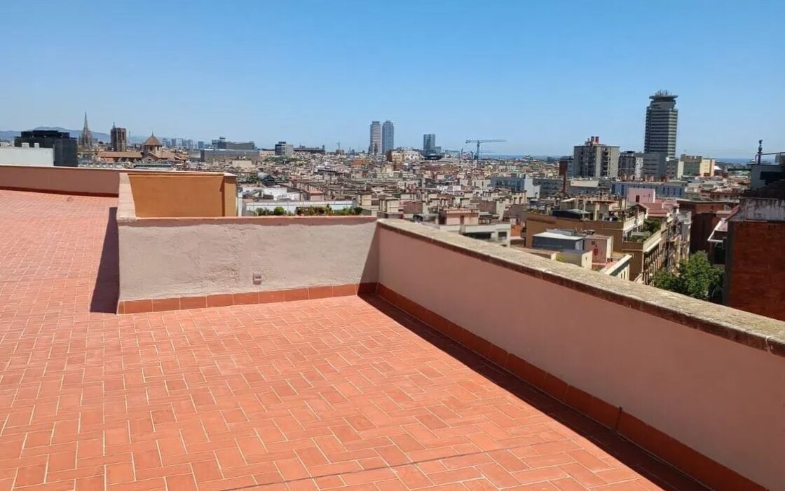 Квартира 80 кв.м в Сант-Антони, Барселона з балконом