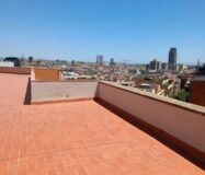 Квартира 80 кв.м в Сант-Антони, Барселона з балконом