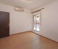 Світла квартира 80 кв.м в Побле-Сек, Барселона з балконом