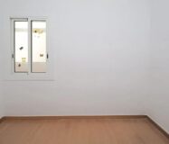 Світла квартира 80 кв.м в Побле-Сек, Барселона з балконом