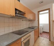 Світла квартира 80 кв.м в Побле-Сек, Барселона з балконом