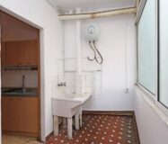 Світла квартира 80 кв.м в Побле-Сек, Барселона з балконом