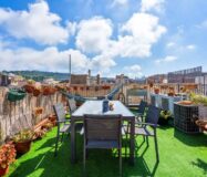 Квартира з терасою в Равалі, Барселона, 64 кв.м, 2 спальні