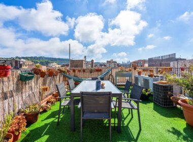 Квартира з терасою в Равалі, Барселона, 64 кв.м, 2 спальні