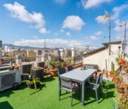 Квартира з терасою в Равалі, Барселона, 64 кв.м, 2 спальні