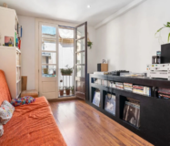 Квартира з терасою в Равалі, Барселона, 64 кв.м, 2 спальні