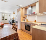 Квартира з терасою в Равалі, Барселона, 64 кв.м, 2 спальні