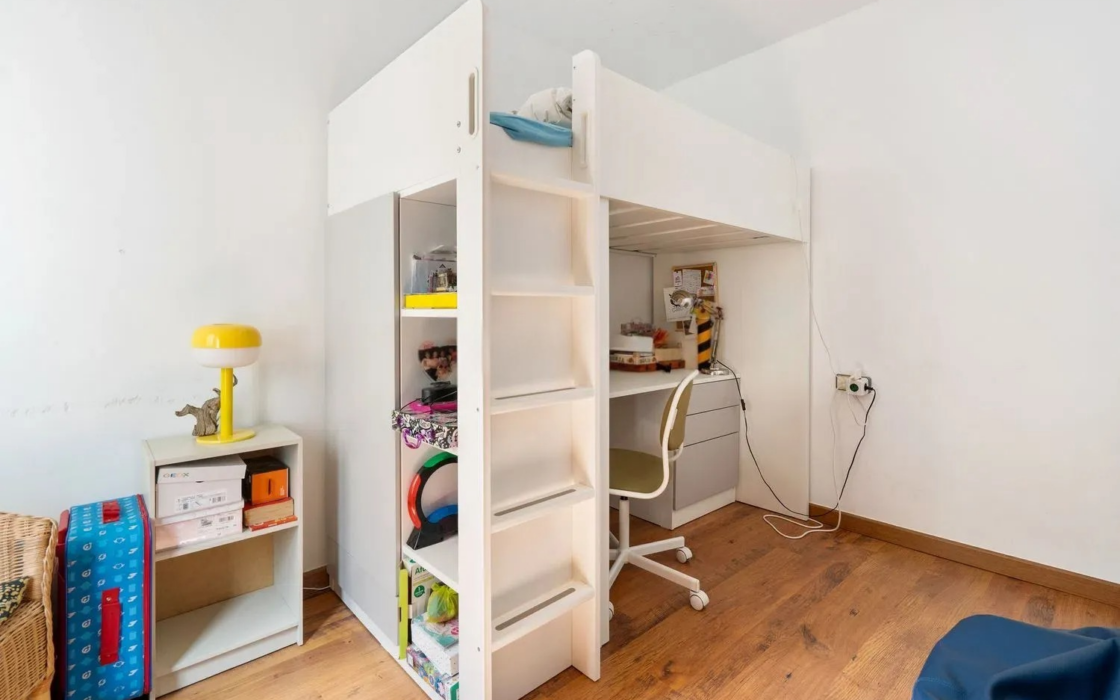 Квартира з терасою в Равалі, Барселона, 64 кв.м, 2 спальні