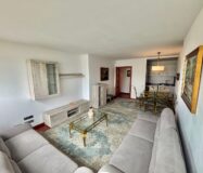 Елегантна квартира 78 кв.м на верхньому поверсі Барселони