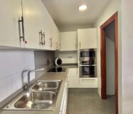 Елегантна квартира 78 кв.м на верхньому поверсі Барселони