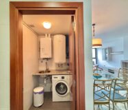 Елегантна квартира 78 кв.м на верхньому поверсі Барселони