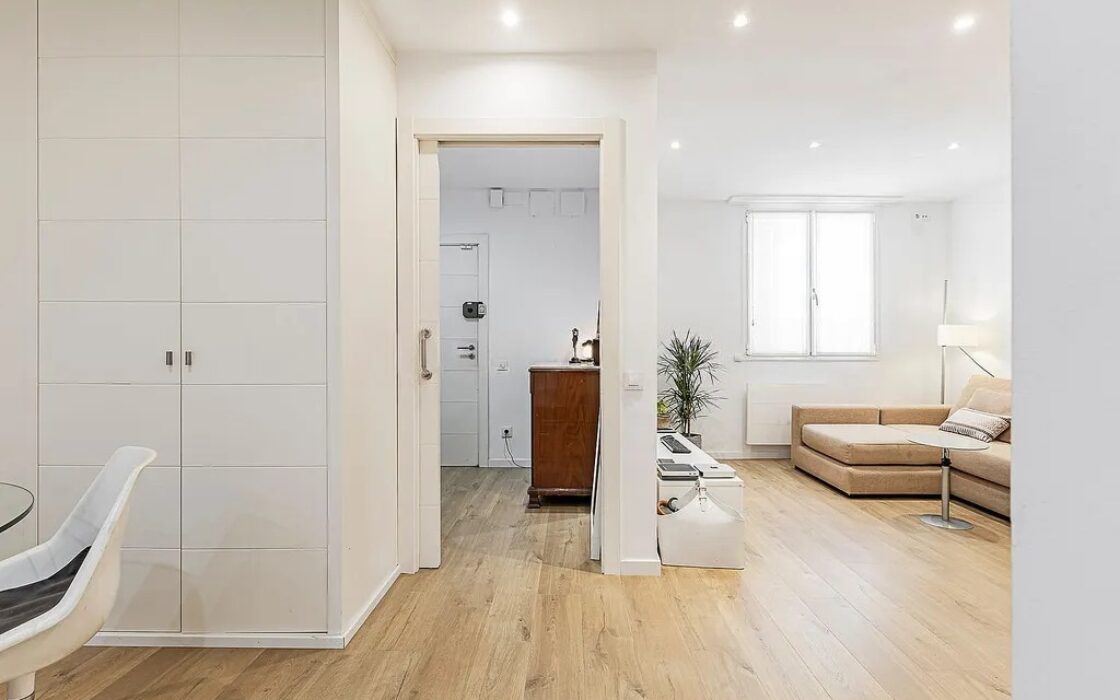 Квартира 78 кв.м з басейном у Педральбесі, Барселона