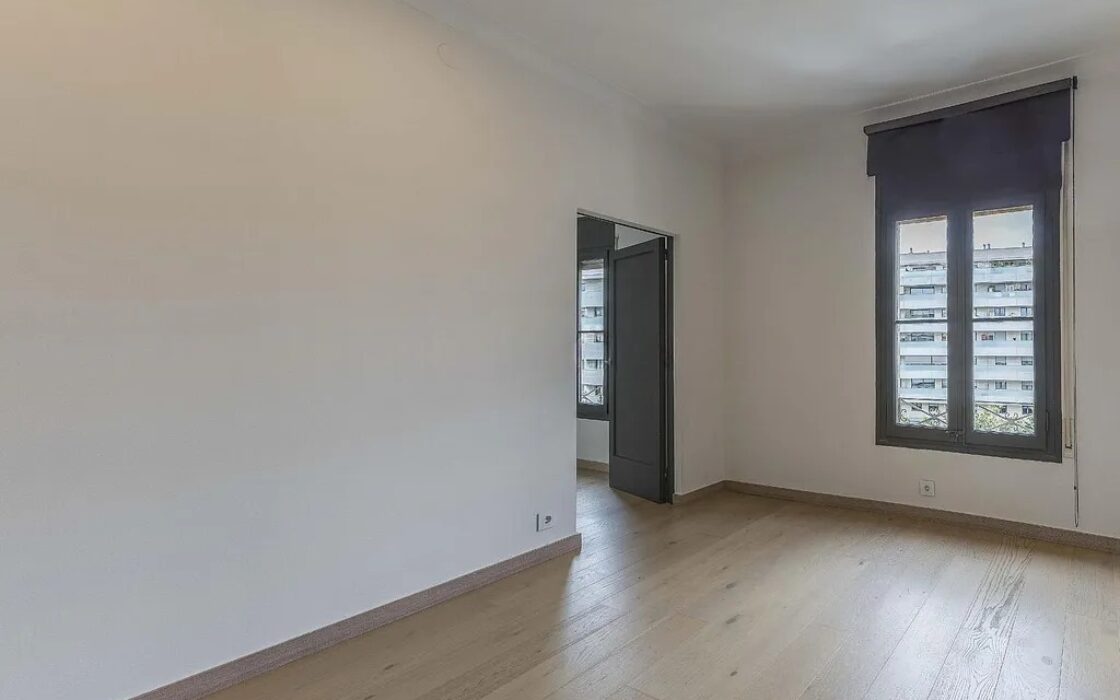 Світла квартира 170 кв.м в районі Саррія, Барселона