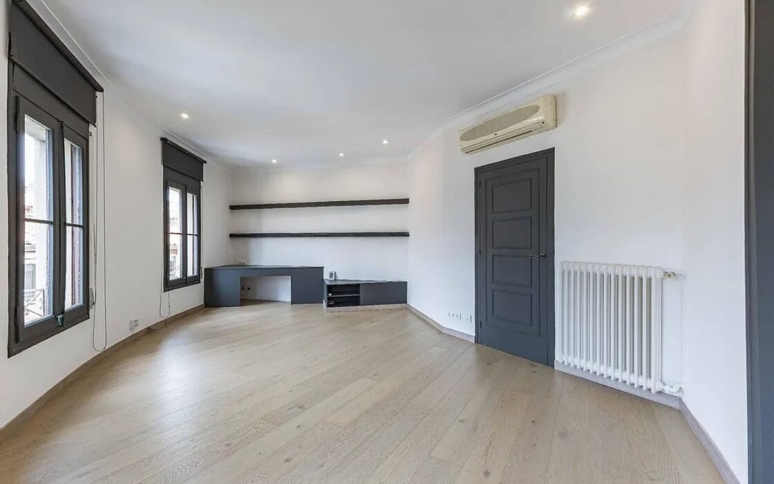 Світла квартира 170 кв.м в районі Саррія, Барселона