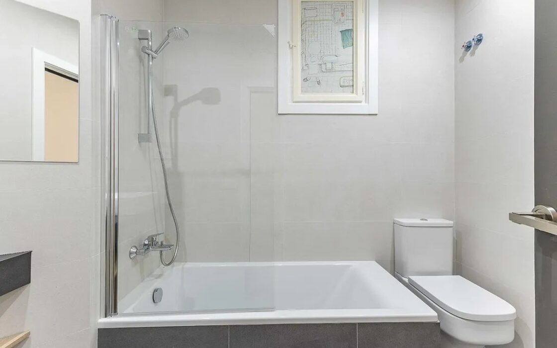 Світла квартира 170 кв.м в районі Саррія, Барселона