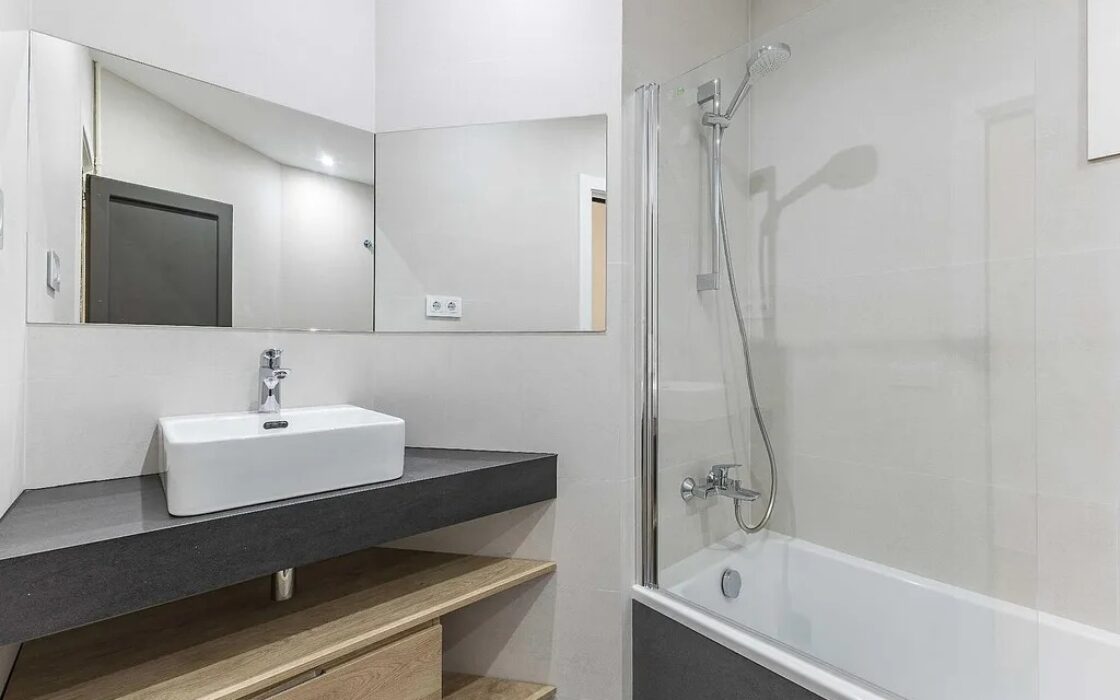 Світла квартира 170 кв.м в районі Саррія, Барселона