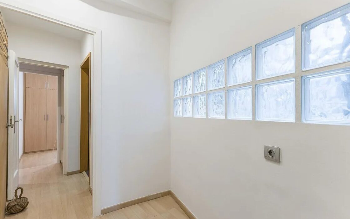 Світла квартира 170 кв.м в районі Саррія, Барселона