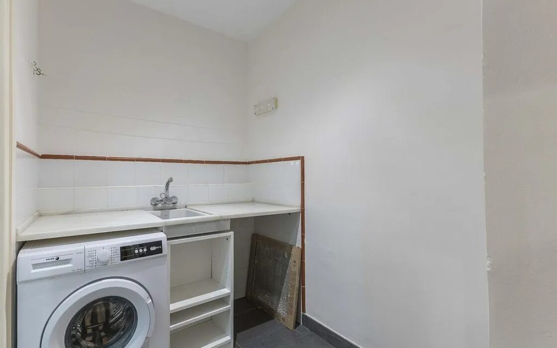 Світла квартира 170 кв.м в районі Саррія, Барселона