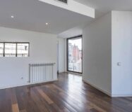 Світла квартира в Саррії з балконом та паркуванням 100 кв.м