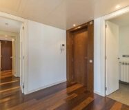 Світла квартира в Саррії з балконом та паркуванням 100 кв.м